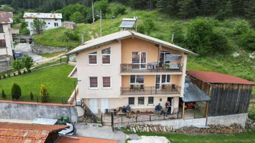 Borino House | Къща за гости МЕЛИСА