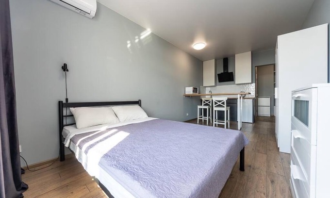 Solomjanskyj Apartment | Однокомнатная студия на Полевой