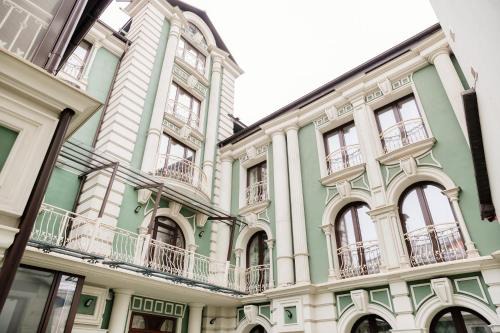 Chernovtsy Hotel | Панський Двір 2