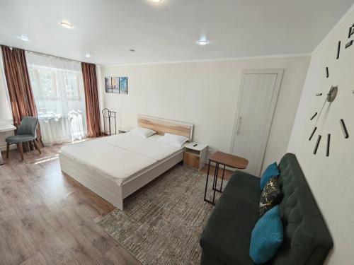 Kostanay Apartment | Светлые и уютные апартаменты с выходом в центральный парк