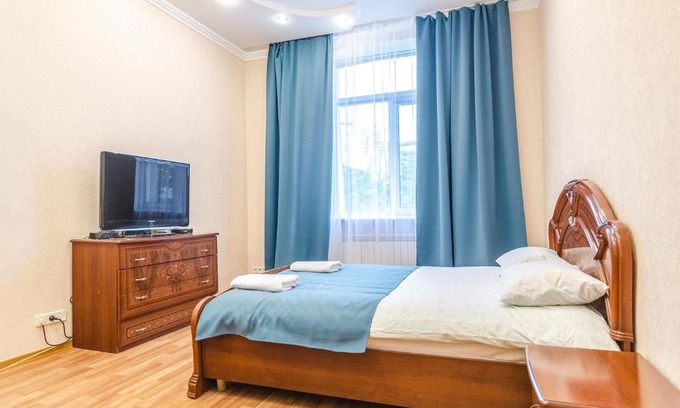 Besarabka Apartment | Шикарная видовая 2-комнатная квартира в Центре Киева