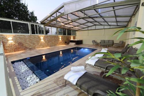 Ein Ya'akov Cabin | אחוזת ורונה סוויטות בוטיק