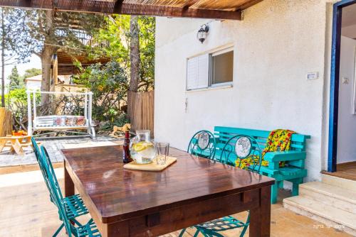 HaBonim Apartment | דירה קסומה עם נוף לים