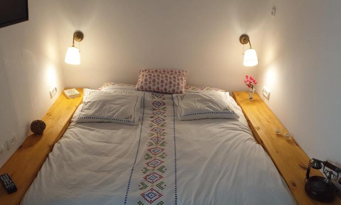 Jerusalem City Centre Apartment | יחידת דיור מקסימה במרכז העיר בנחלאות 5 דקות מהכל