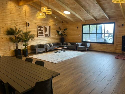 Yarka Hotel | צימרם וארוח קארין בגליל