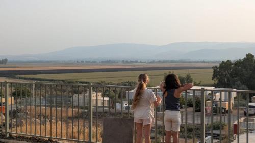 Gonen Ski Chalet | שלווה בנוף העמק