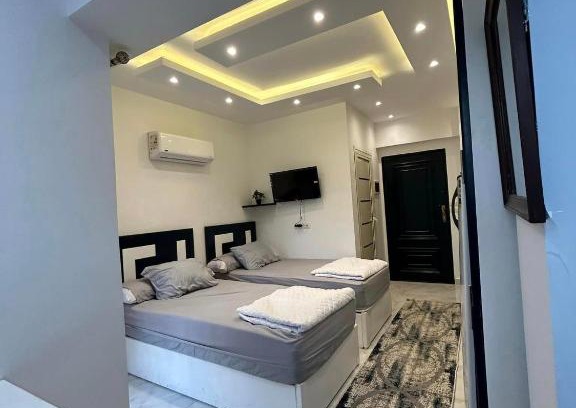 6th of October City Apartment | سويت فندقي فاخر - للأيجار Luxury Suite Hotel Room - for Rent