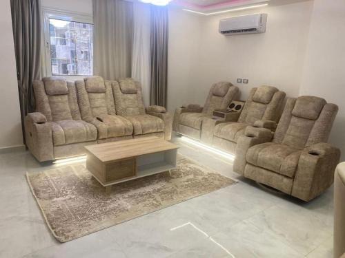 Agouza Apartment | شقة المهندسين جامعة الدول ميدان لبنان الدقي فندقية