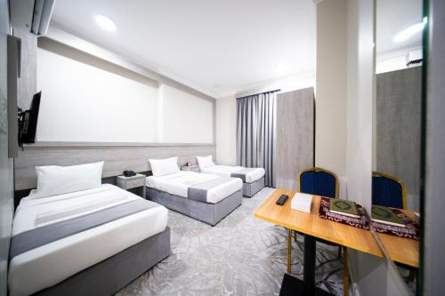 Mecca Hotel | فندق ريحانة المكان من اورفانا