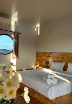 Phayakkhaphum Phisai Resort | โรงแรมปีใหม่HomeResortพยัคฆภูมิพิสัย