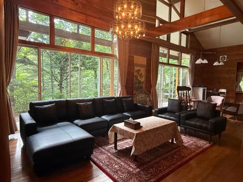 Kitasaku-gun Hotel | 余裕堂軽井沢山荘