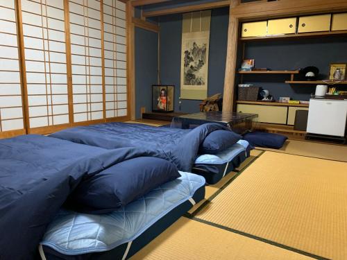 Iyo House | 民泊大森主屋