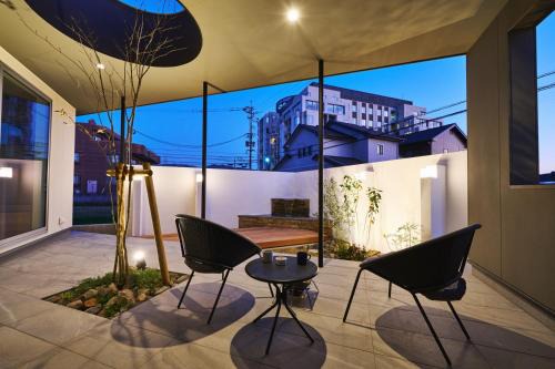 Karatsu Villa | 水響邸-blue sound villa-