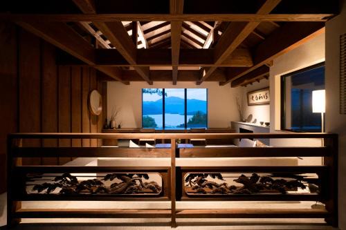 Fujikawaguchiko Villa | 湖畔を一望するプライベートホテル/THE [] TIME FUJI