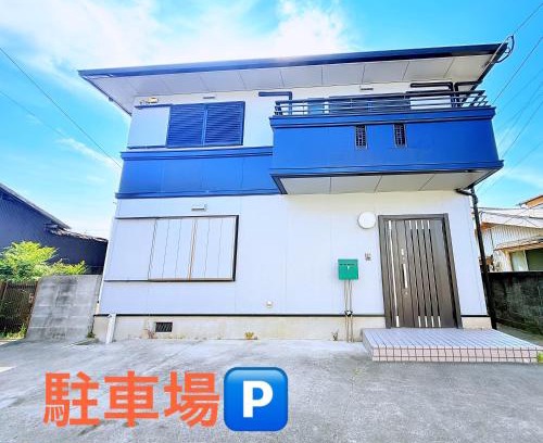 Higashi-ku Apartment | 西戸崎3丁目8番1号