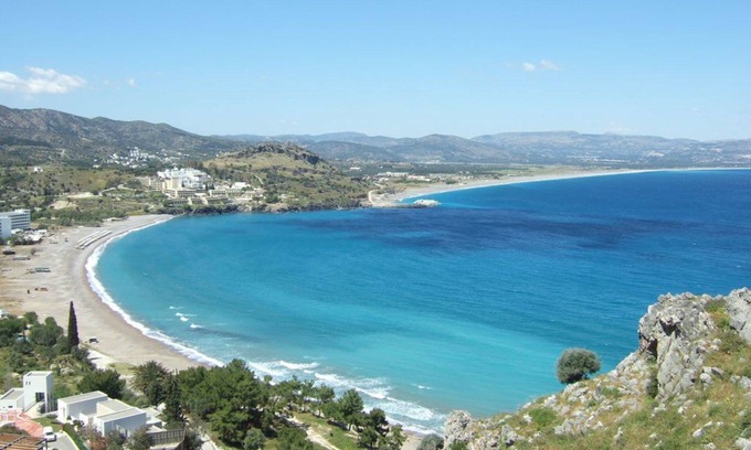 Archipolis Villa | 1-bed House Sleeps 4 - Free Parking, Patio, Wifi