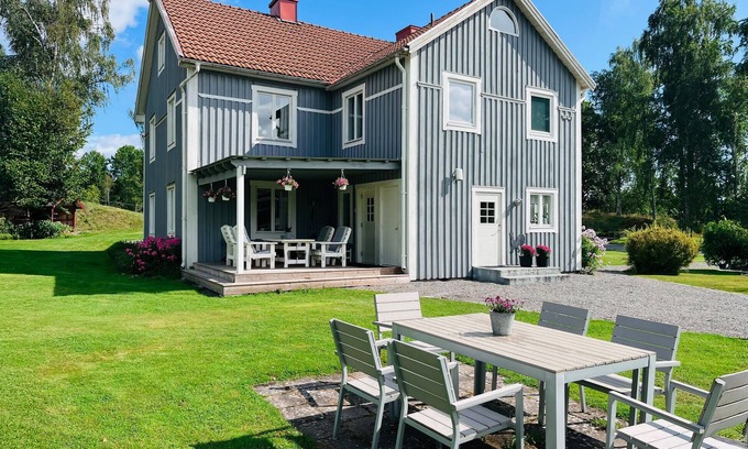 Varnamo O Apartment | 1 bedroom awesome apartment in Värnamo