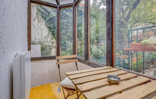 Gentilly Apartment | 1 Bedroom Cozy Apartment In Gentilly