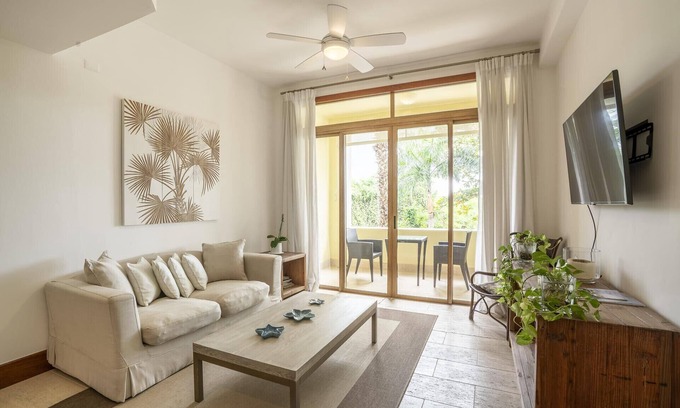 Los Altos Apartment | 1/BR apartment with garden view in Casa de Campo