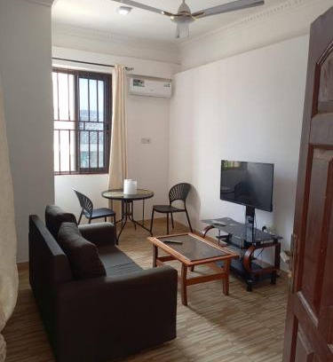 Agbogba Apartment | 1 Chambre et 1 Salon