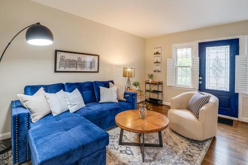 Potomac West House | 1 Mi to Old Town Alexandria Townhome with Patio