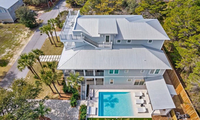 Gulfview Heights House | 1 Min. to Beach. Priv. Pool, LSV (Golf Cart), Outdoor Fireplace, Elevator + More