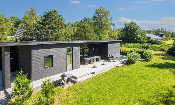 Vibæk Strand House | 10 person holiday home in Ebeltoft