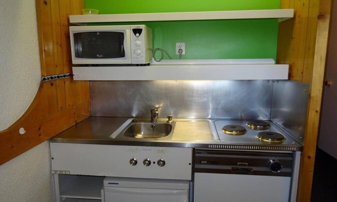 Arc-1800 Apartment | 100m from ski slopes, 8th floor, view mountain, balcony, tv, 30m², Les Arcs
