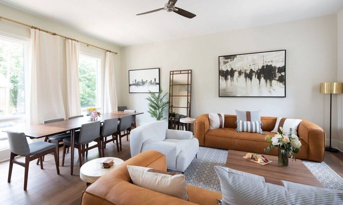 Germantown House | 10BR Group Escape, Garages, Rooftops by Hot Spots, Germantown Gem, 5 Mins to Nis