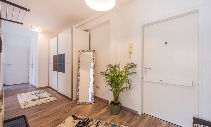 Meidling Apartment | 10Min Downtown 3 rooms Parking Metro100m