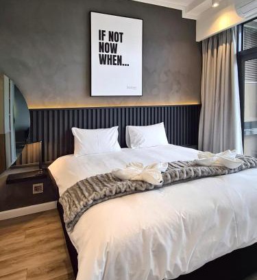 Menlyn Apartment | 11 Floors in the Sky - Luxurious 1 Bedroom