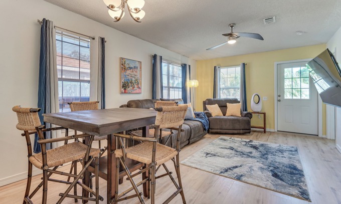 Gulf Breeze House | 11 Mi to Beach: Quiet Gulf Breeze Gem Near Dtwn