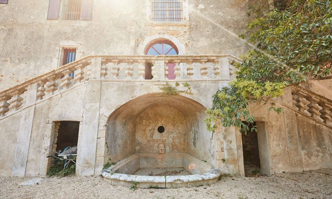 Sauvian Other | 12-17th century Castle. 8 guests, 5km to the beach