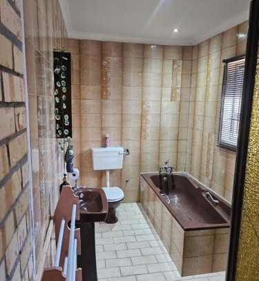 Grassy Park Apartment | 12 on lake
