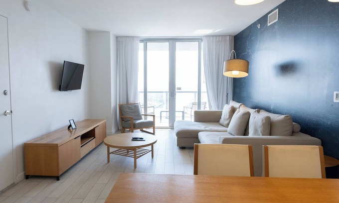 Hallandale Beach Apartment | 1209 AYB