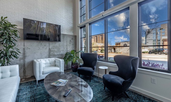 West End Hotel | 121 Hotel Floor 1 Buyout by AvantStay | Entire First Floor Buyout of 121 Hotel!