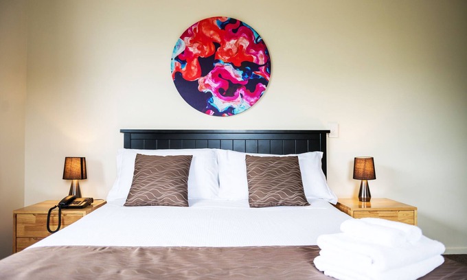 Riccarton Hotel | 123 Motel