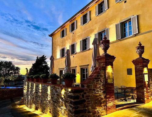 Bucine Hotel | 125 m² Hotel ∙ 2 bedrooms ∙ 6 guests