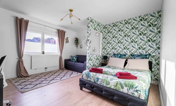 Woippy Bed & Breakfast | 14. Private room 22m² + Sofa bed - WIFI - 120m² - France