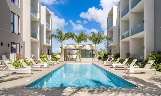Grace Bay Apartment | 15% Off Oct- Walk to Grace Bay-Pool Views! Z-B103