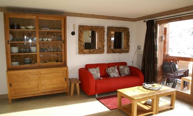 Prapoutel Apartment | 150m from resort center, terrace, balcony, parking, ski locker, 60m², Les 7 Laux