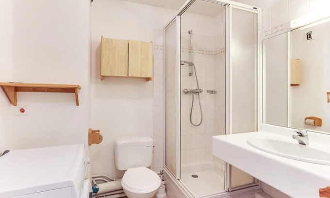 Vallandry Apartment | 150m from ski slopes, 1st floor, terrace, tv, ski locker, 75m², Peisey-Vallandry