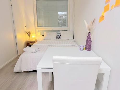 Vantaa Apartment | 16 mins from airport. 4 mins bus kivistö station
