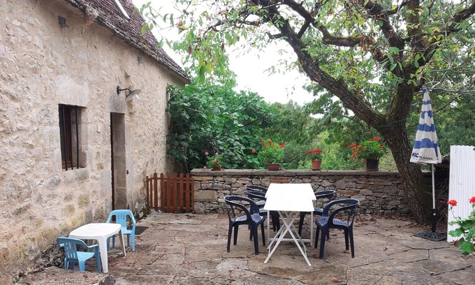 Brengues House | 18th century stone HOUSE near Rocamadour; Padirac; St Cirq la Popie; Cajarc