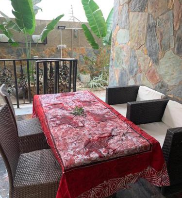 Tema Apartment | 1Bed Apartment - Parking Wifi Balcony Bbq