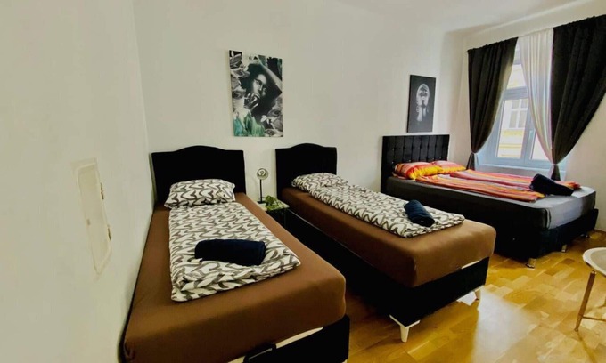 Ottakring Apartment | 1BR Apt for 5P, 10-Min Transport to Stadthalle