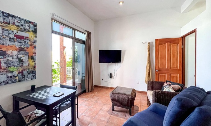 Salinas Apartment | 1BR w/panoramic views