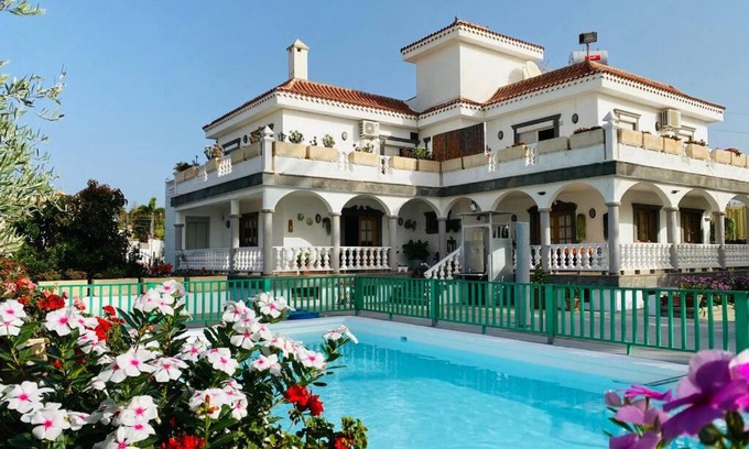 San Bartolome de Tirajana House | 2 Apartments with private pool at Villa Diaz Aleman