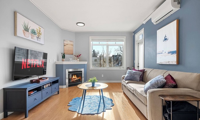 Mission District Condo | 2-Bed by River, AC, Free Parking, Near Saddledome