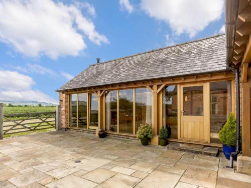 Childswickham House | 2 Bed in Broadway 36840